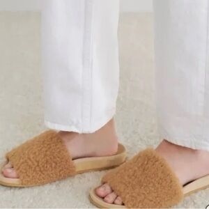 Authentic Jenni Kayne sherling tan Slide slippers size 39/8.5